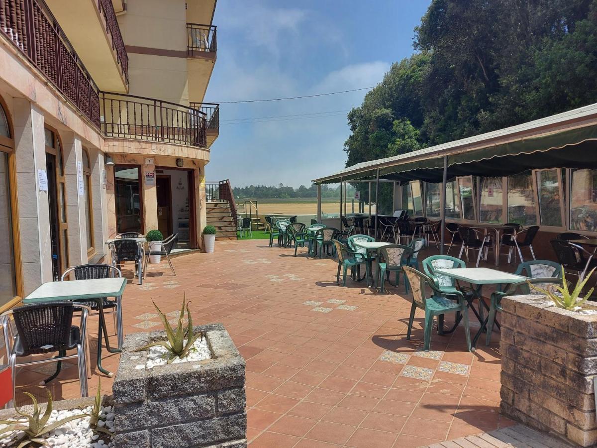 Hotel Villa *
